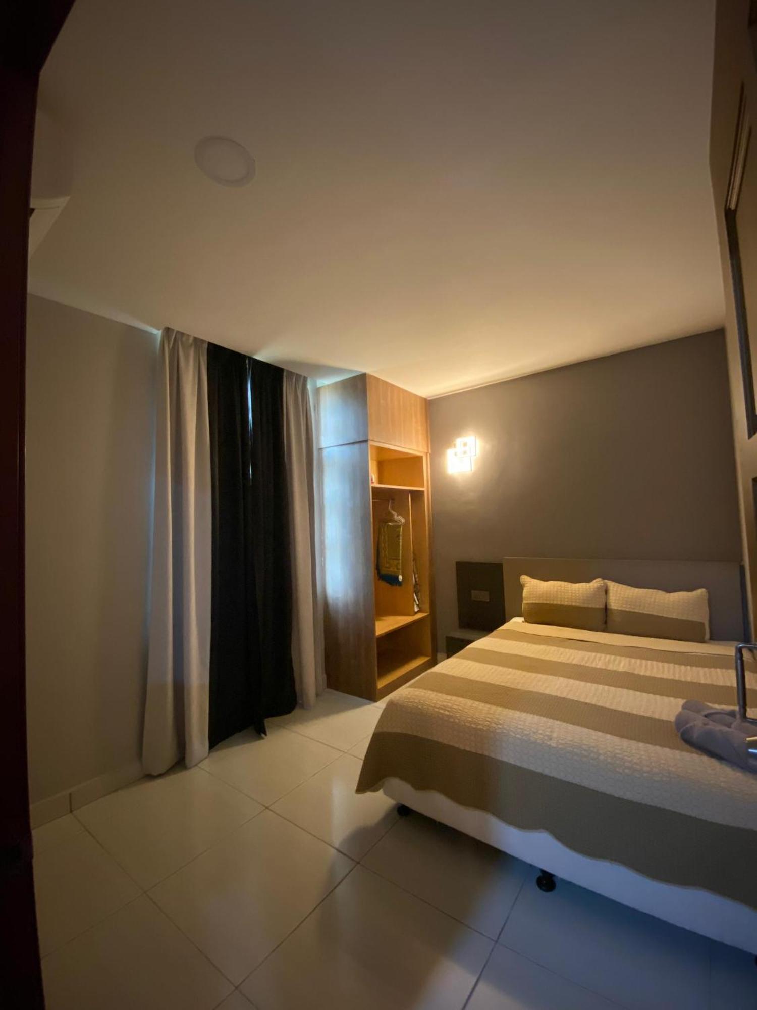 Grand Village Inn Пантай-Сенанг Экстерьер фото
